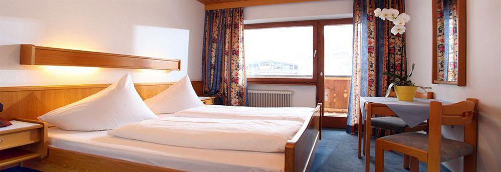 Hotel Taxacher Kirchberg in Tirol Zewnętrze zdjęcie